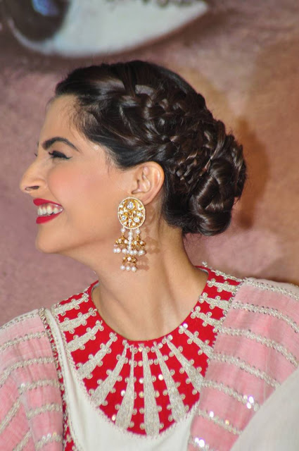 Actress Sonam Kapoor Smiling Face In White Dress 8